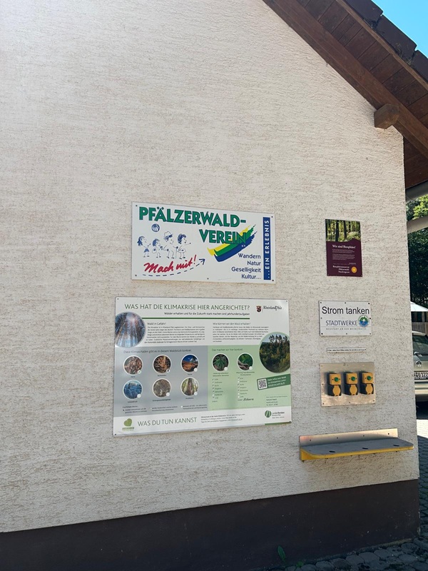 Pfälzerwald-Hütte vom Pfälzerwald-Verein