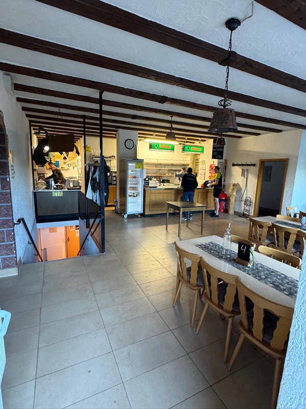 Pfälzerwald-Hütten - hier: Die Klausentalhütte